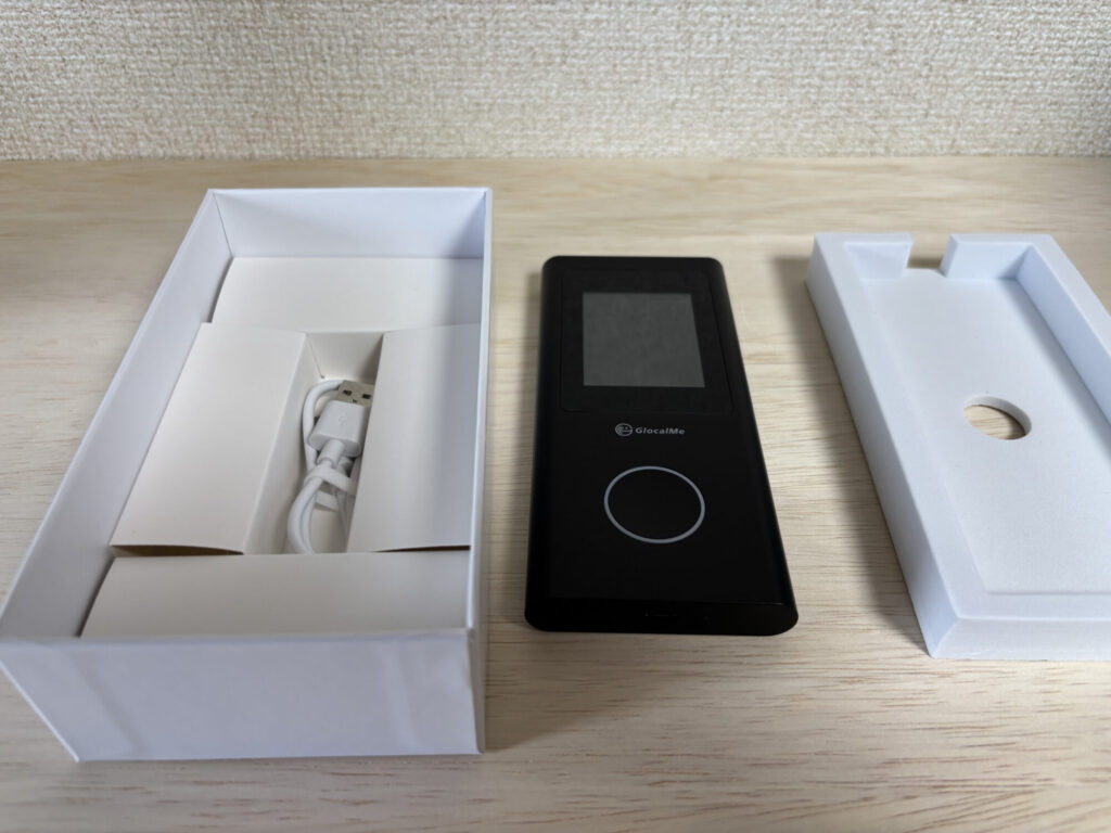 Numen Air U50の本体と付属品一式