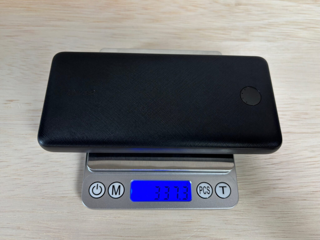 ANKER PowerCore Essential 20000の重量は337.3g